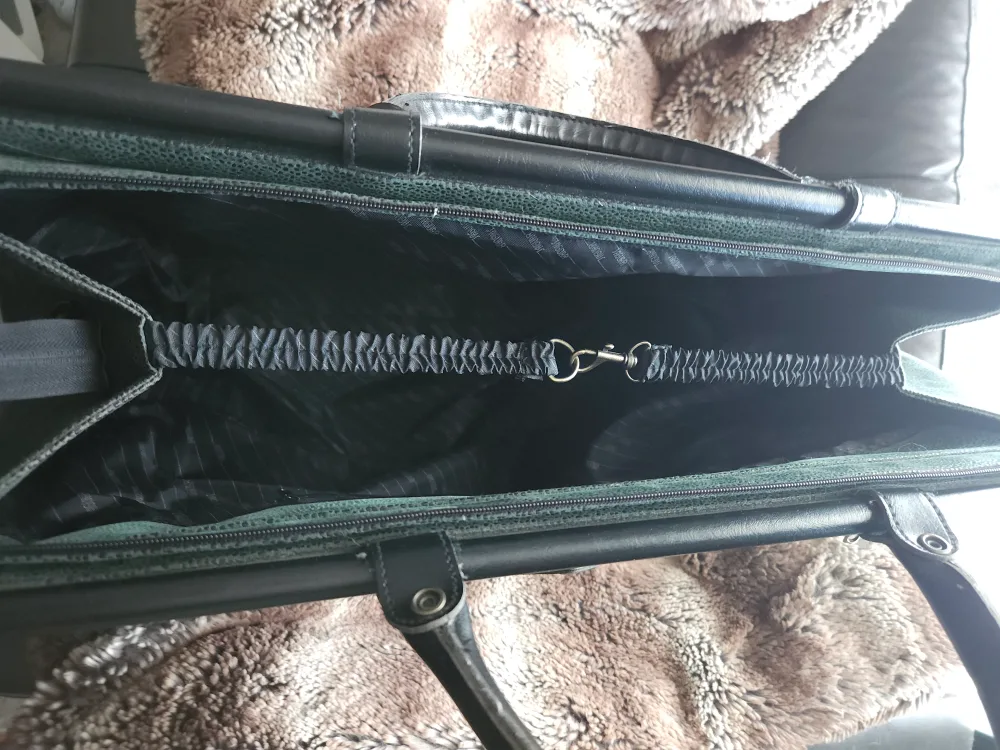 Vintage Jaguar Weekender Bag - Green & Brown image indicator(7)