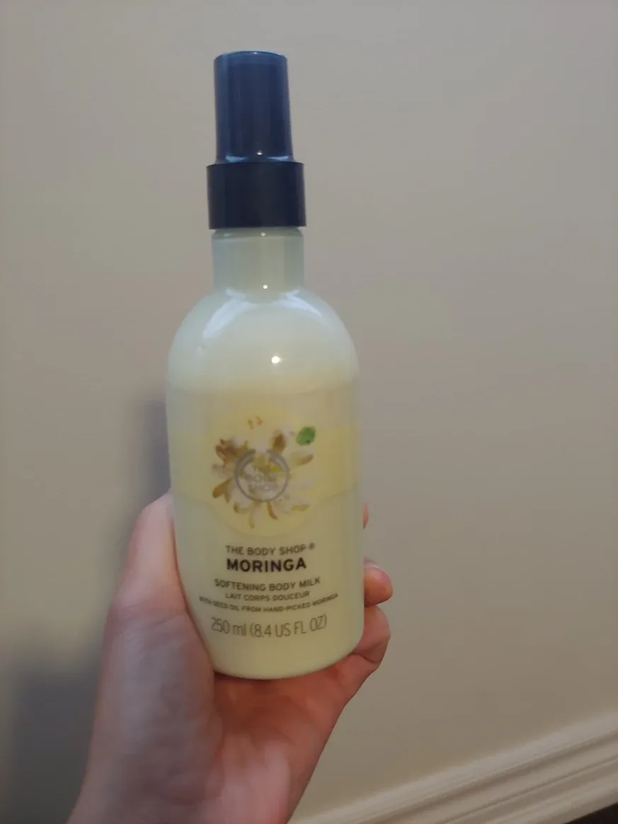 used The Body Shop Moringa Softening Body Milk thumbnail