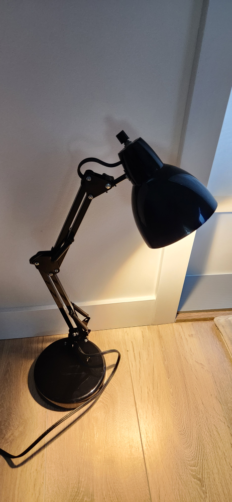 Retro Looking Black Adjustable Desk Lamp with LED light Bulb