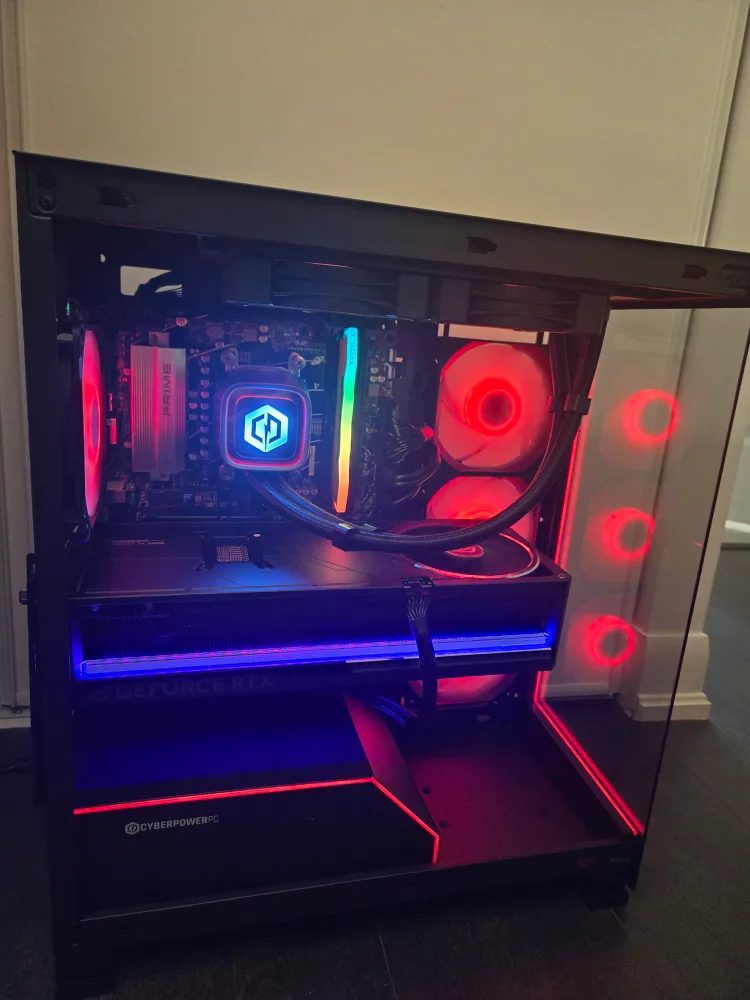 5080 astral + 9700x high end gaming pc