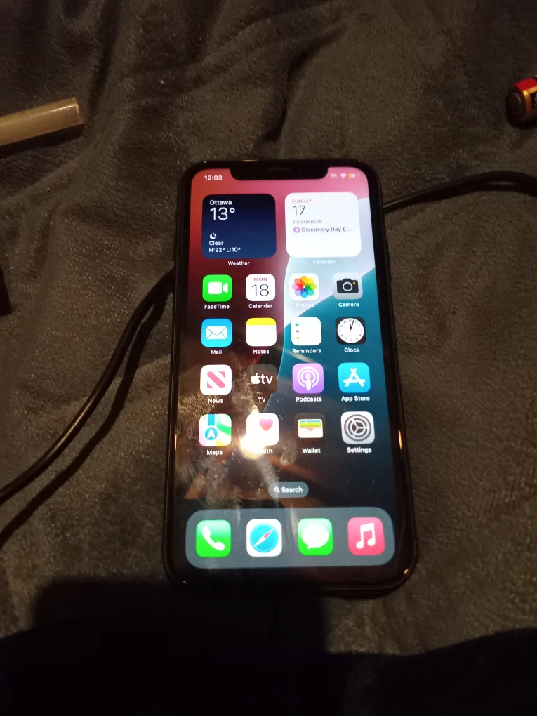 iphone xr 64gb thumbnail