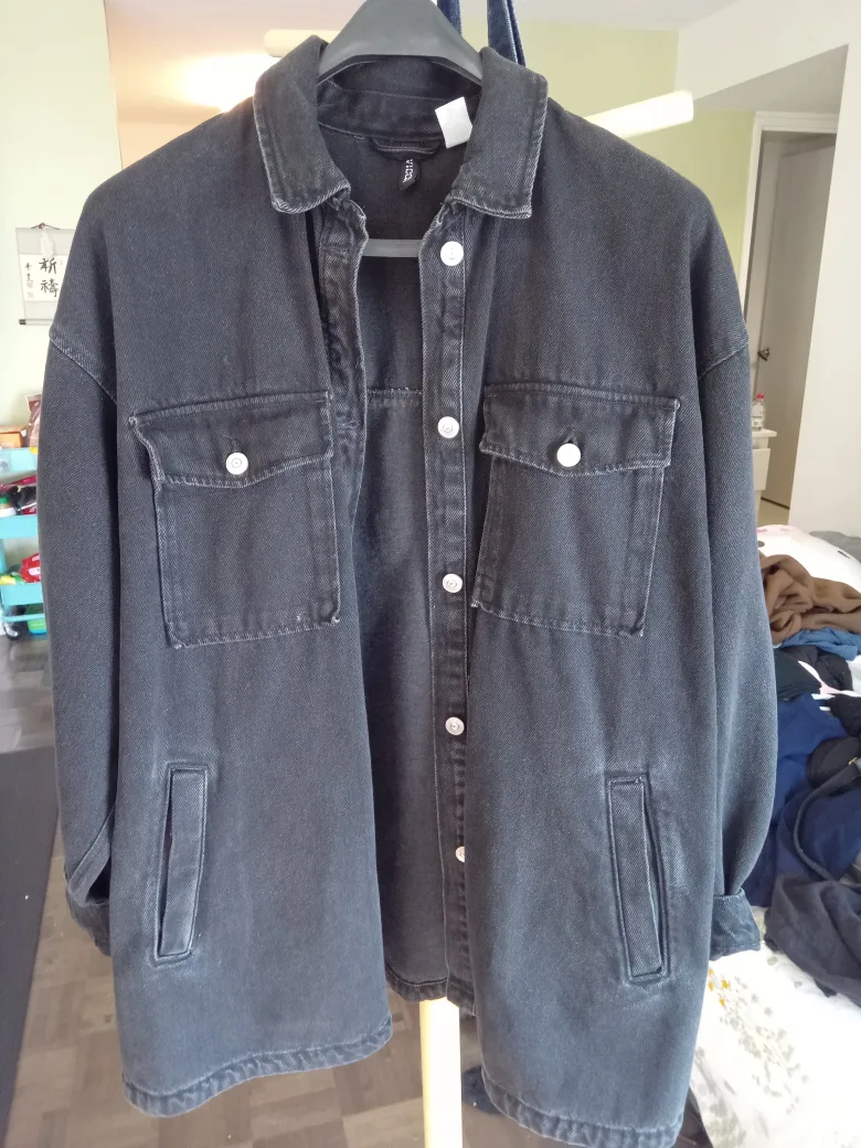 H&M Black Denim Overshirt - Size M thumbnail