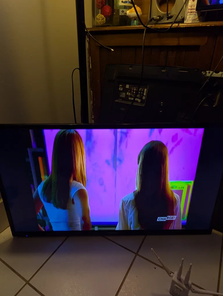 TV Westinghouse thumbnail