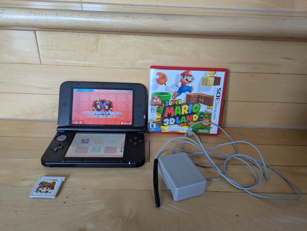 Nintendo 3DS XL (Matte Black)