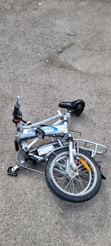 Schwinn XDS Folding Bike - photo 2