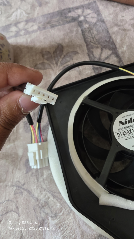 Nidec D1458X14B5CP-10 DC13.6V Fan - photo 4