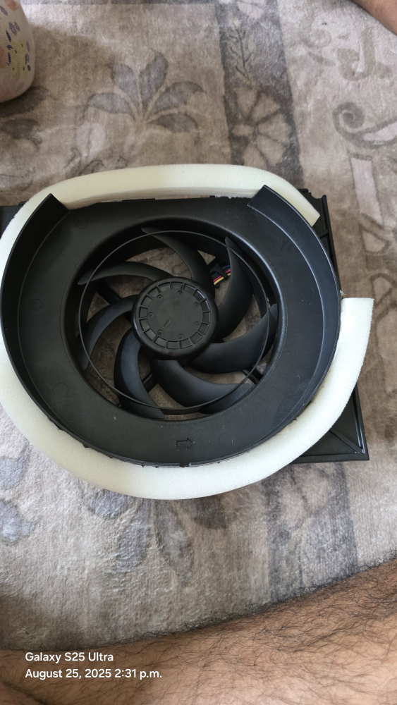 Nidec D1458X14B5CP-10 DC13.6V Fan - photo 5