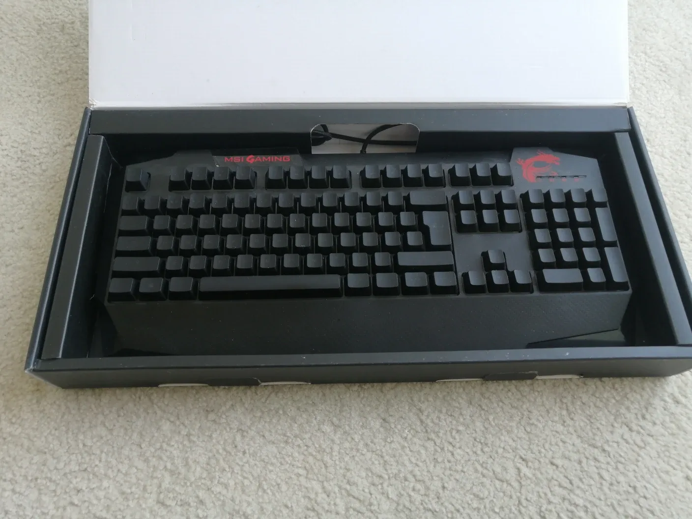 MSI Interceptor DS4200 Gaming Keyboard thumbnail
