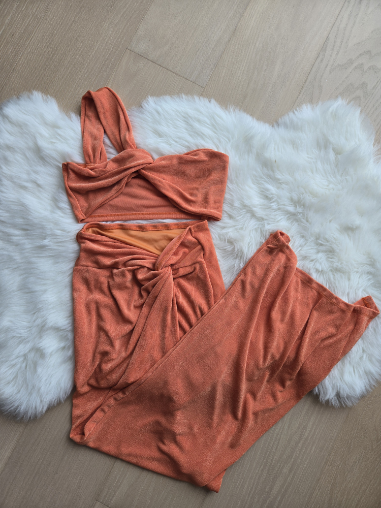 SHEIN Orange Two-Piece Set - photo 3