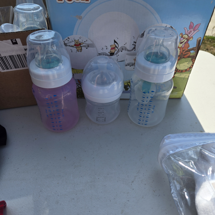 baby bottles - photo 3