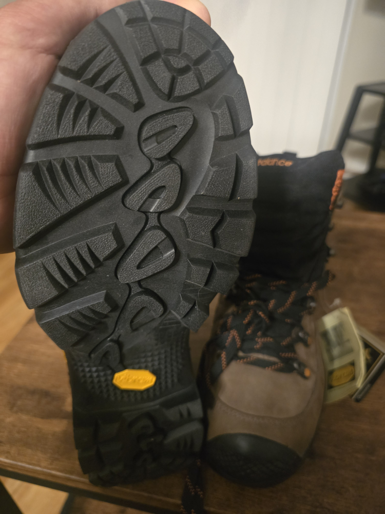 New Balance Gore-Tex Vibram Hiking Boots - Size 10 - photo 3