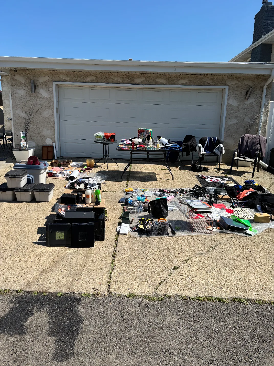 Garage Sale - 14016-116 Street image indicator(3)