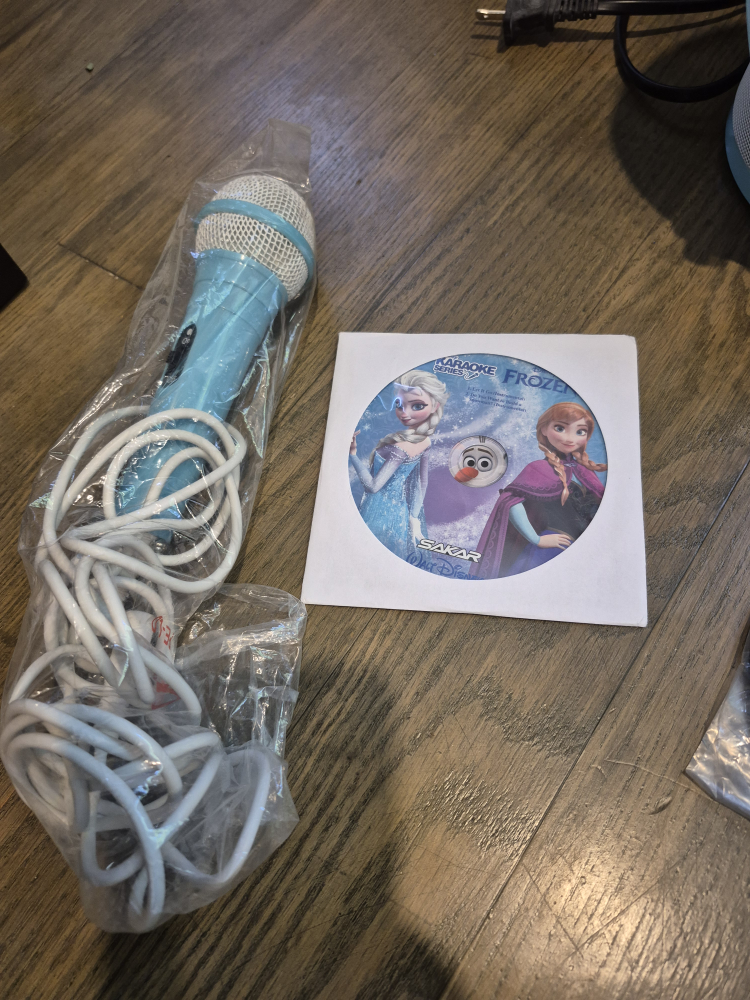 Frozen Disco Party CDG Karaoke Machine - photo 3