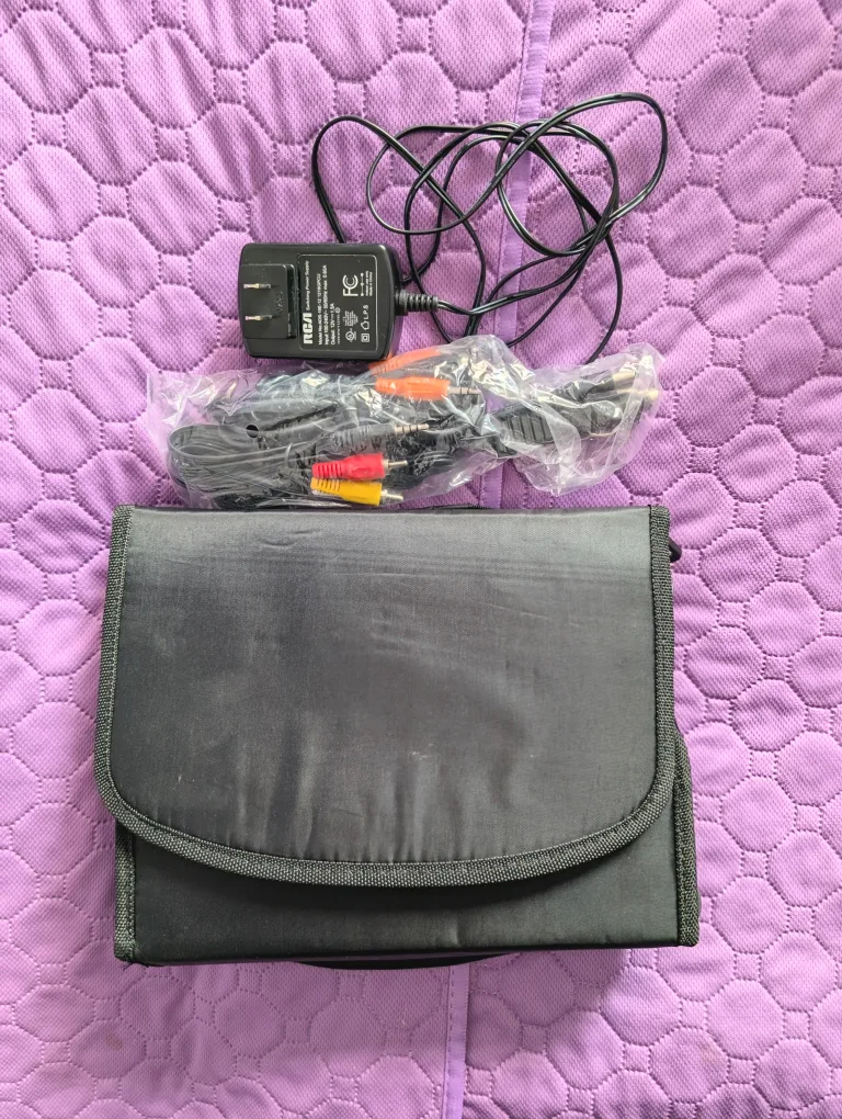 RCA Portable DVD Player image indicator(3)