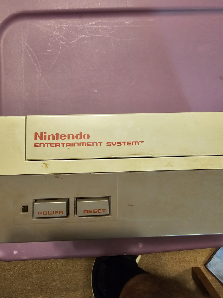 Nintendo Entertainment System (NES)