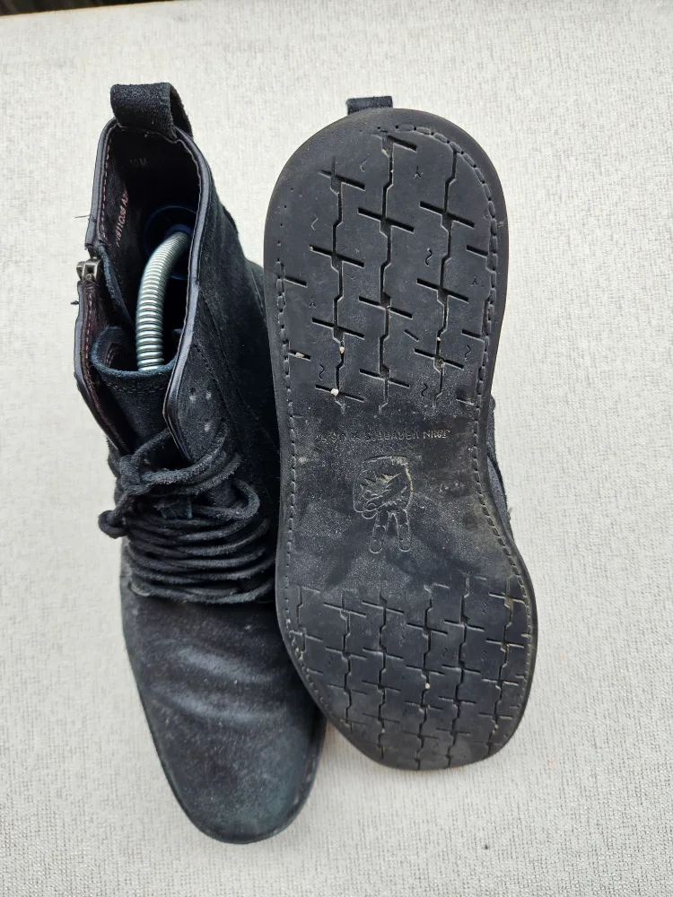 Pain Verdun 10M Black Suede Boots image indicator(5)