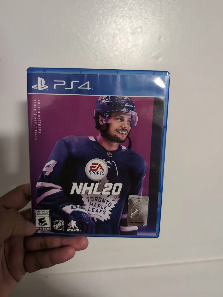 NHL 20 Toronto Maple Leafs PS4 Game thumbnail