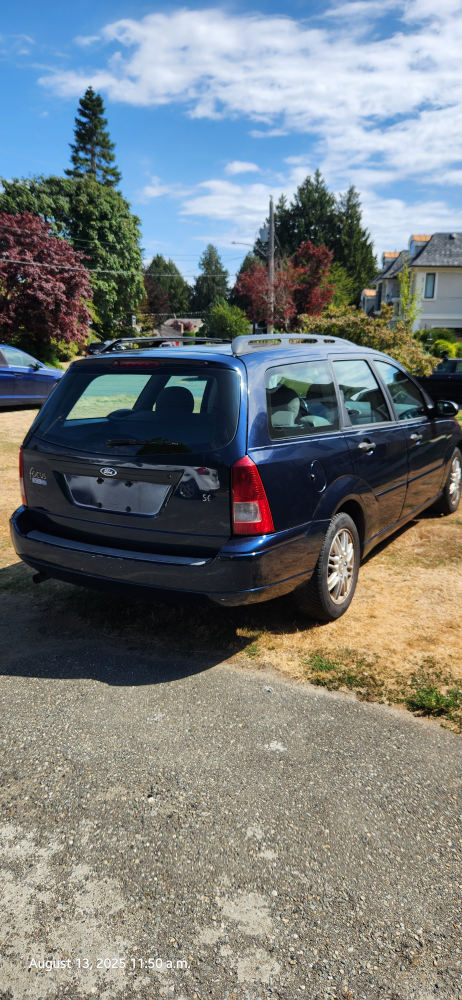 2002 Ford Focus · Wagon · 283 000 kilómetros - photo 5