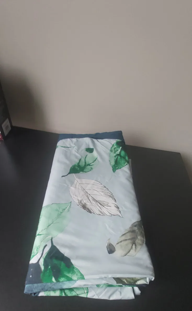 Leaves Print Duvet Cover Set thumbnail