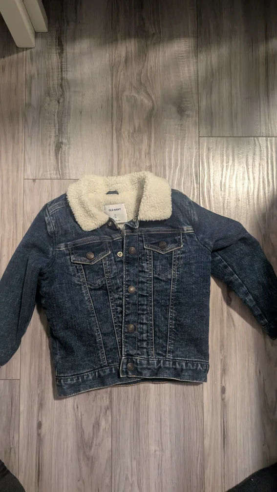 Old Navy Kids Denim Sherpa Jacket - Size 5T thumbnail