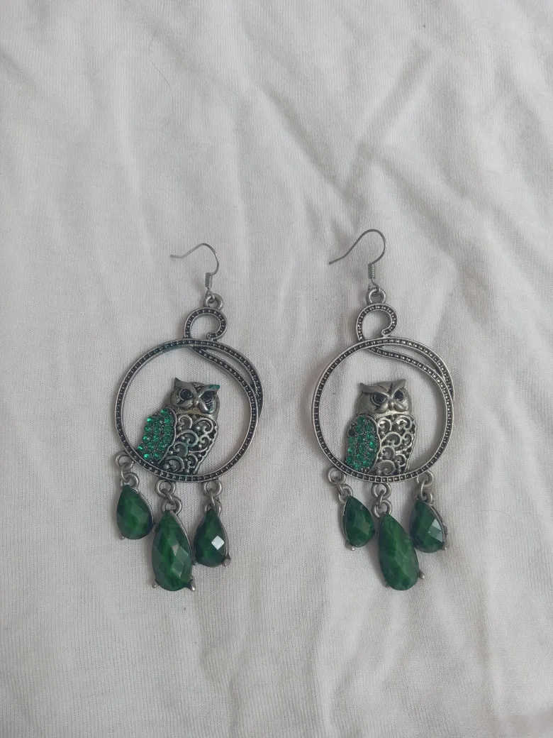 Owl Dangle Earrings - Green image indicator(2)