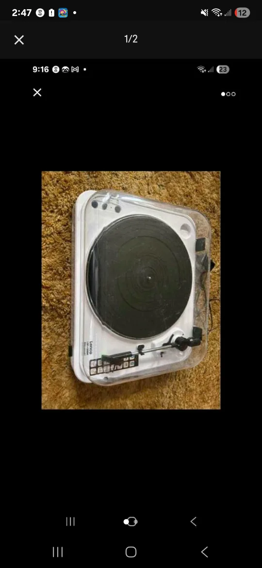 Lenco LBT-120BK Turntable - New in Box! thumbnail