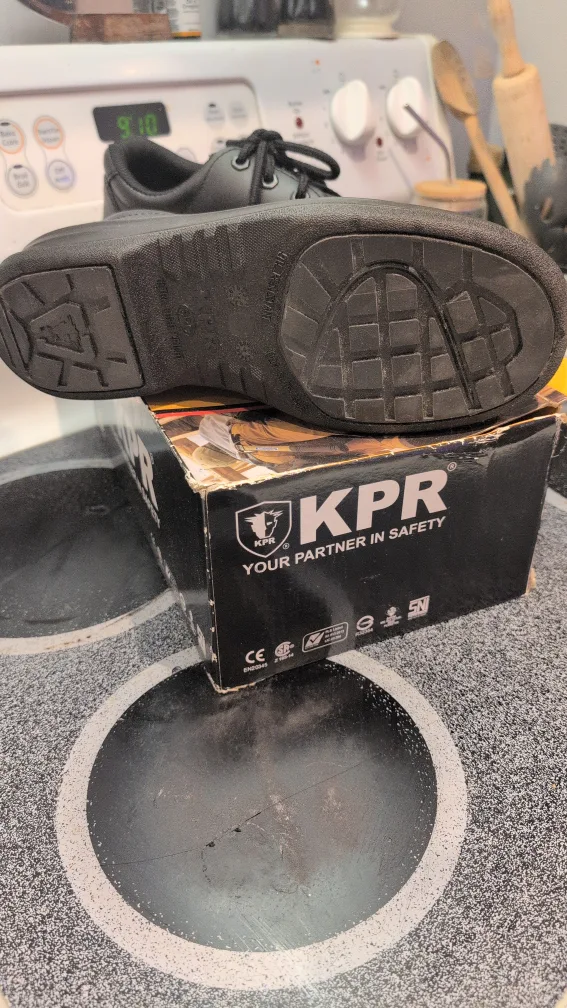 KPR Safety Shoes, Black, Size 9 image indicator(2)