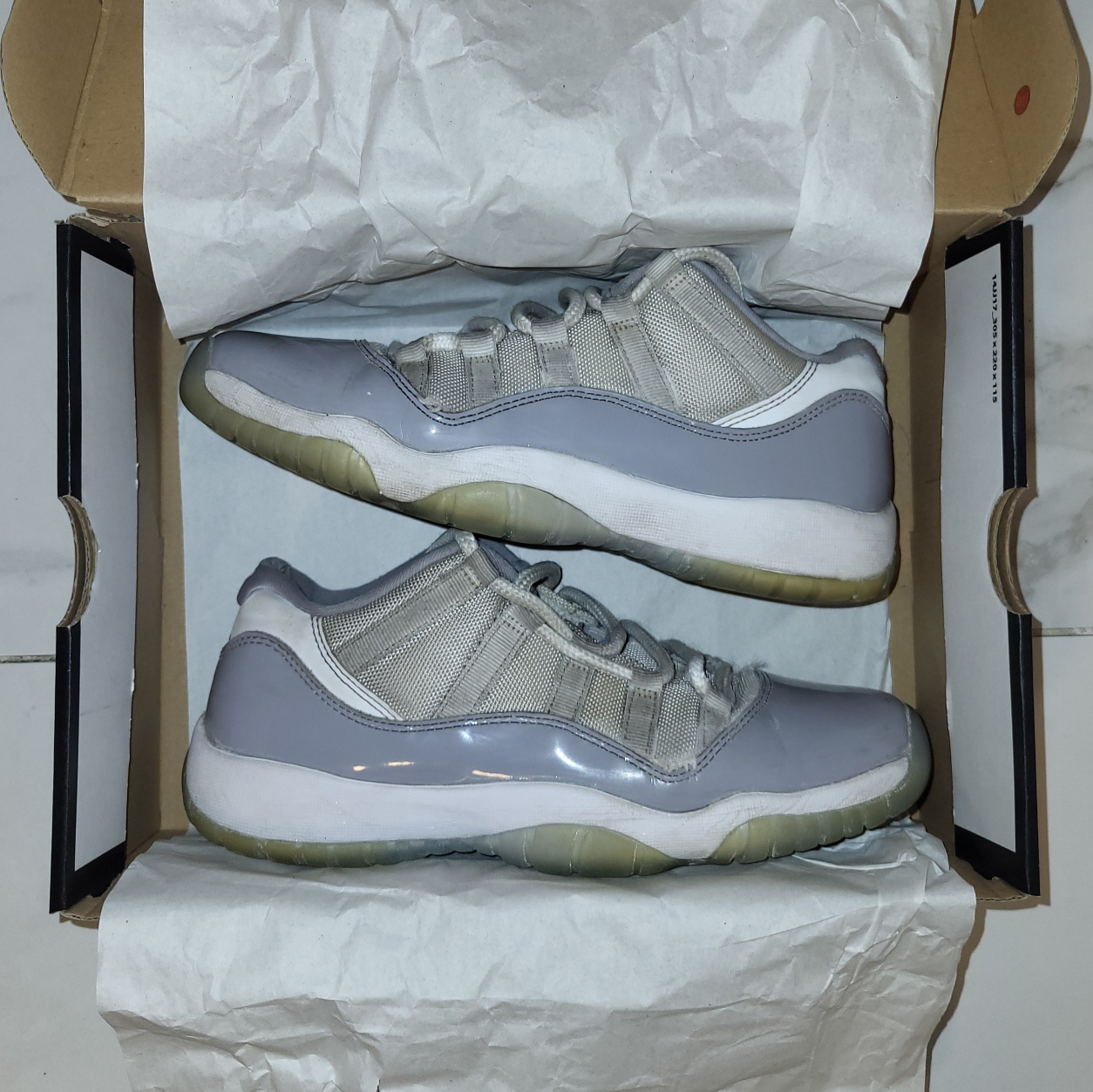 Air Jordan 11 Cement Grey
