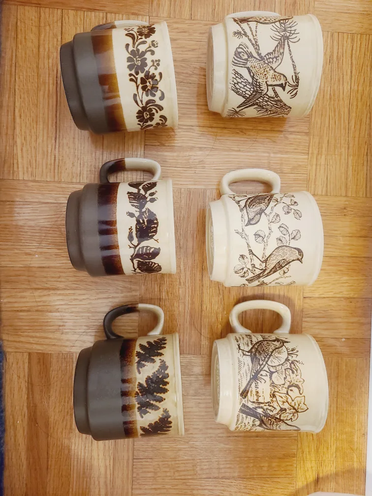 Vintage New Biltons England Mugs - Set of 6 thumbnail