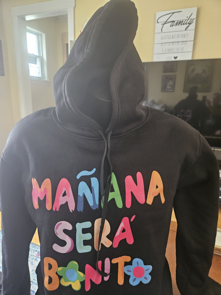 Karol G Mañana Será Bonito Tour Black Hoodie XXL