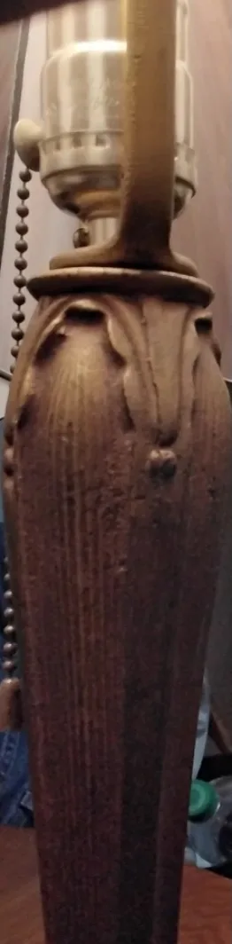 Beautiful Vintage Stained Glass Lamp, Excellent Like New image indicator(6)