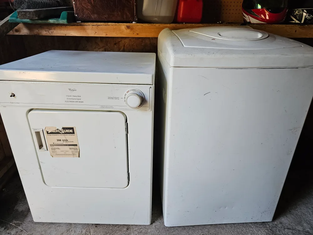 Whirlpool Apartment Size Qasher and 3 Cycle Heavy Duty Dryer thumbnail