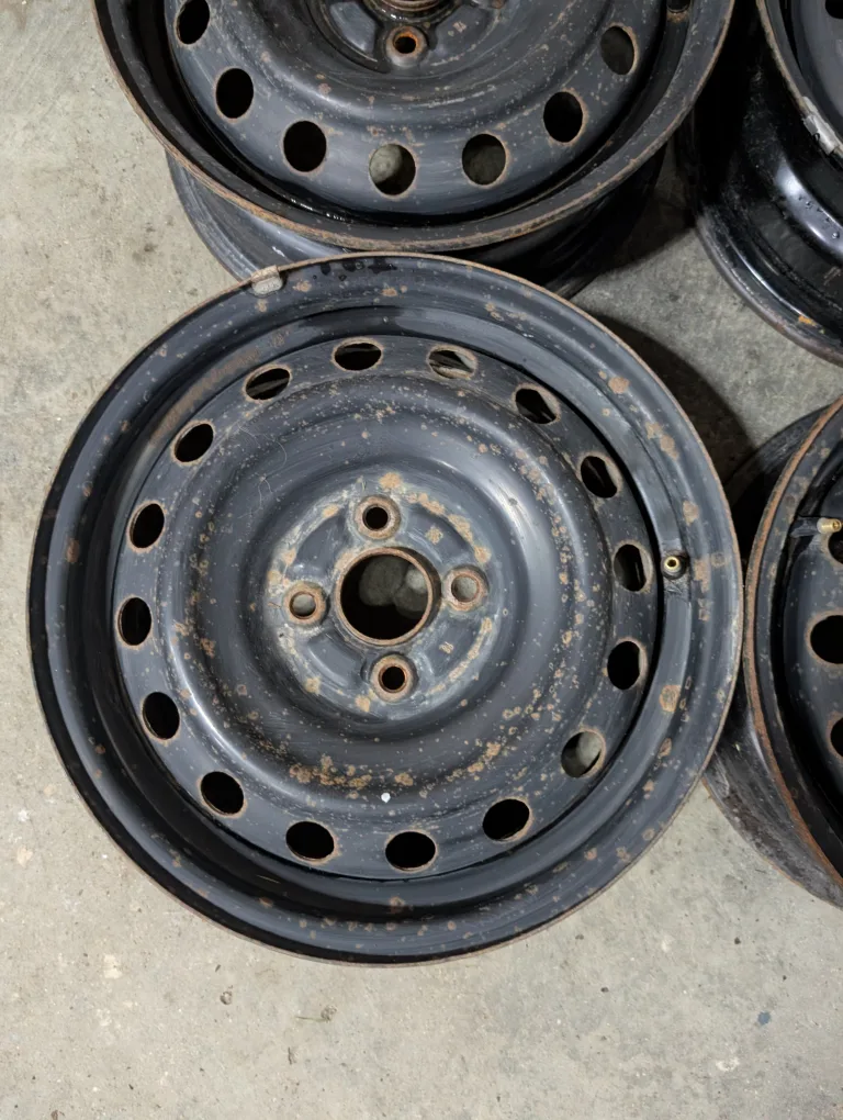 (4)-15 Inch Steel Rims 4x100 image indicator(3)