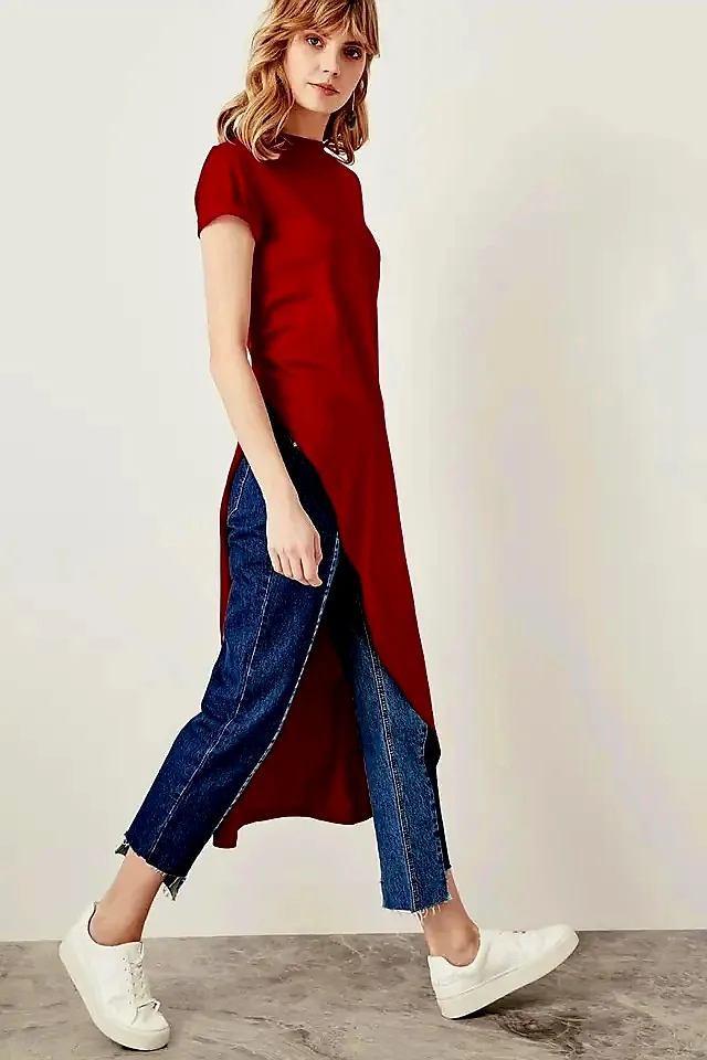 Brand New Burgundy Tunic Top with Side Slit image indicator(4)