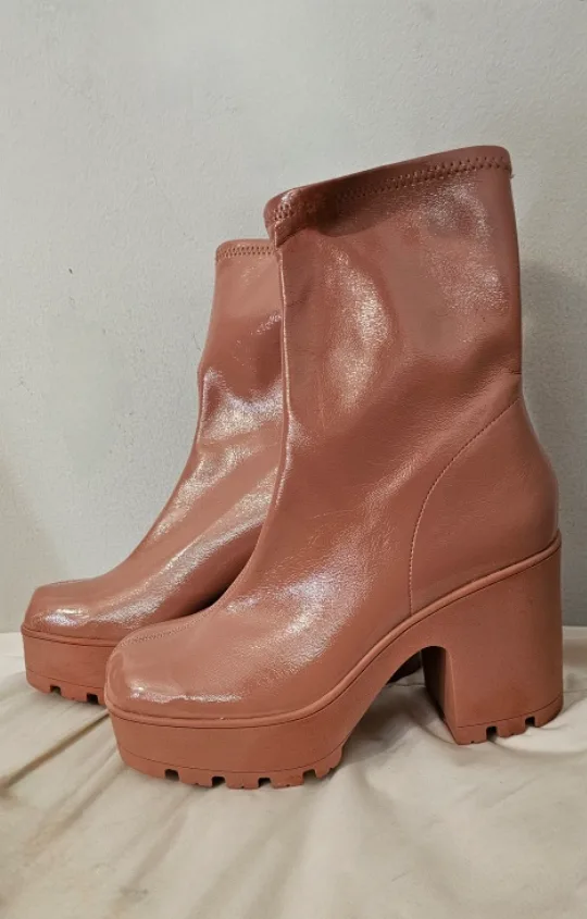 New Pink Platform Boots Call It Spring - Size 8.5 thumbnail