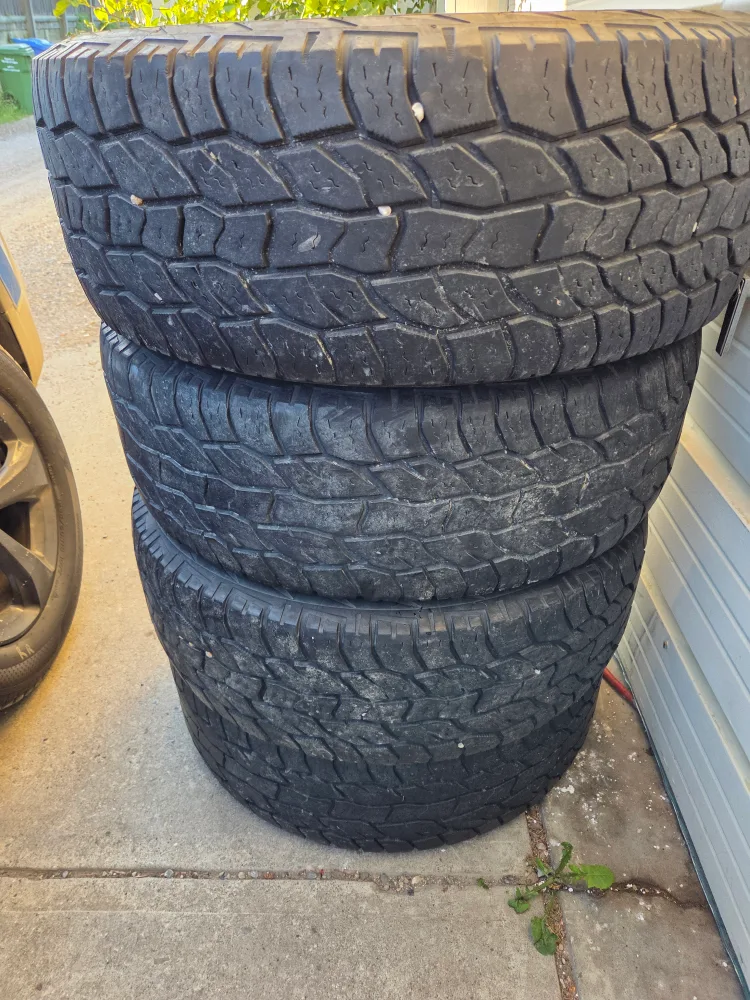 LT275/65R18 Tires - Set of 4 thumbnail