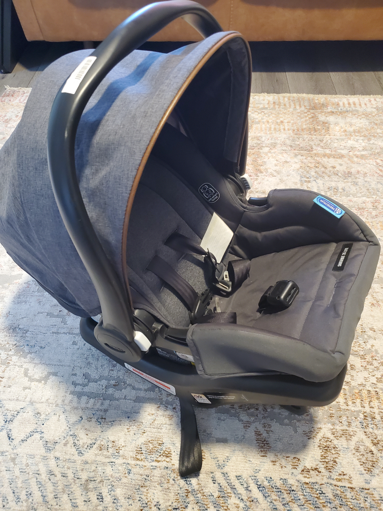 Graco SnugRide 35 Lite Infant Car Seat - photo 2