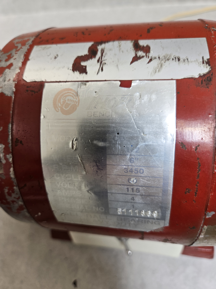 6" Bench Grinder - photo 4