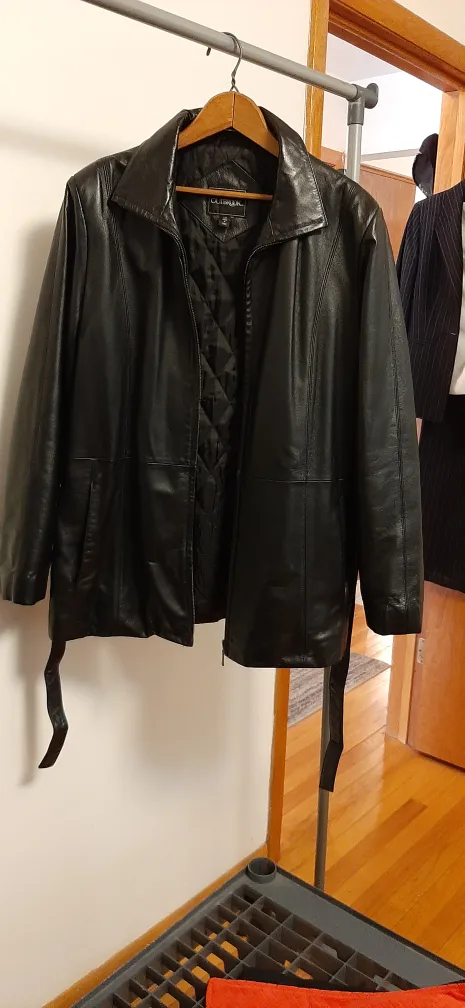 OUTBROOK Black Leather Jacket L/G (12/14) thumbnail