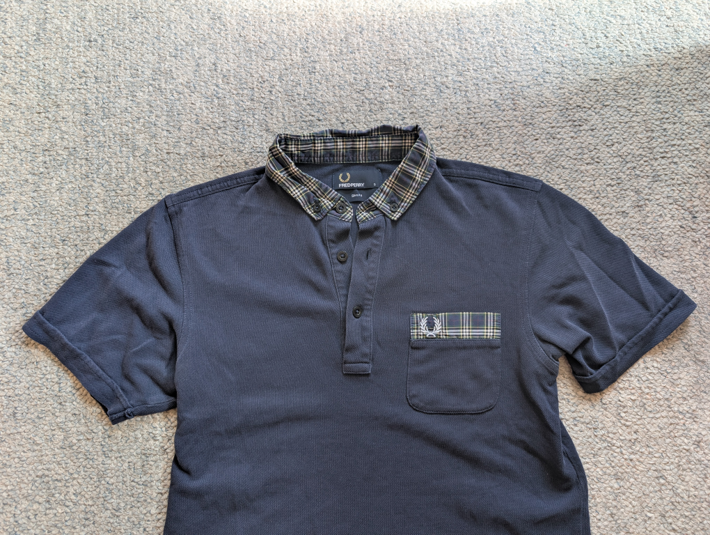 Fred Perry Polo Shirt, Size S - photo 2