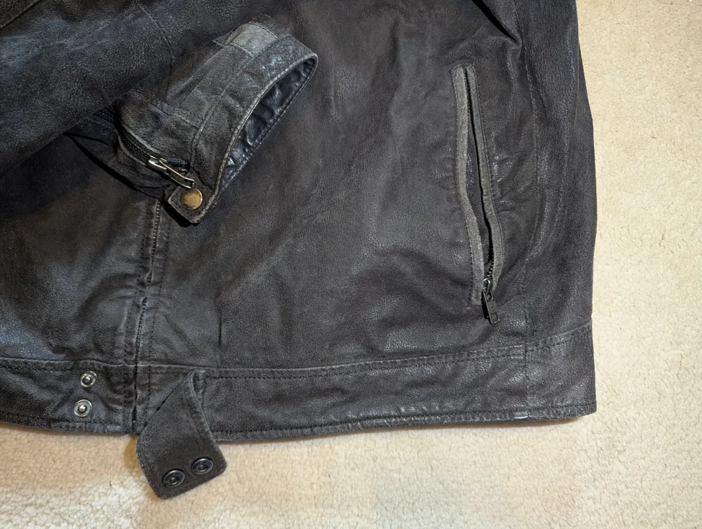 Danier Pig Leather Jacket image indicator(4)