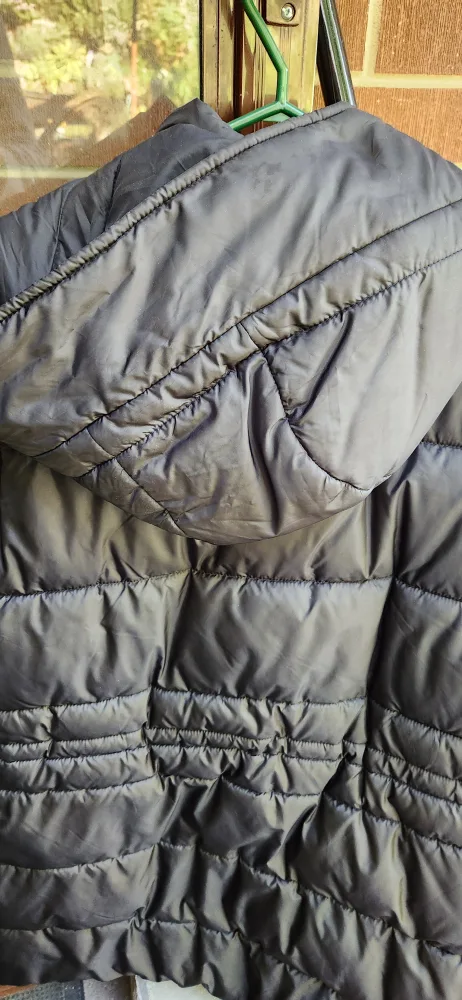 Weatherproof Puffer Vest - Size L thumbnail