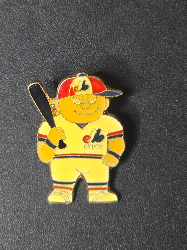 Vintage Montreal Expos MLB Pin thumbnail