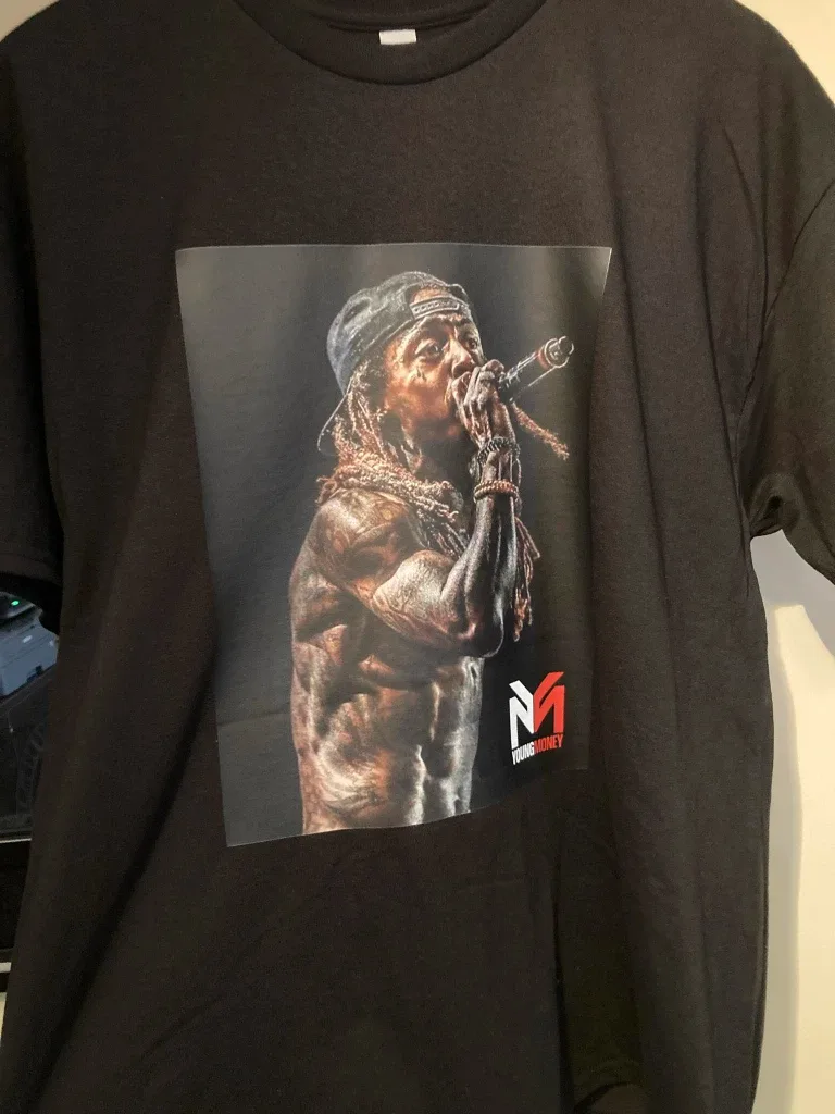 Lil Wayne T-Shirt's AUG 11th BUD STAGE 4 designs to chose from image indicator(5)