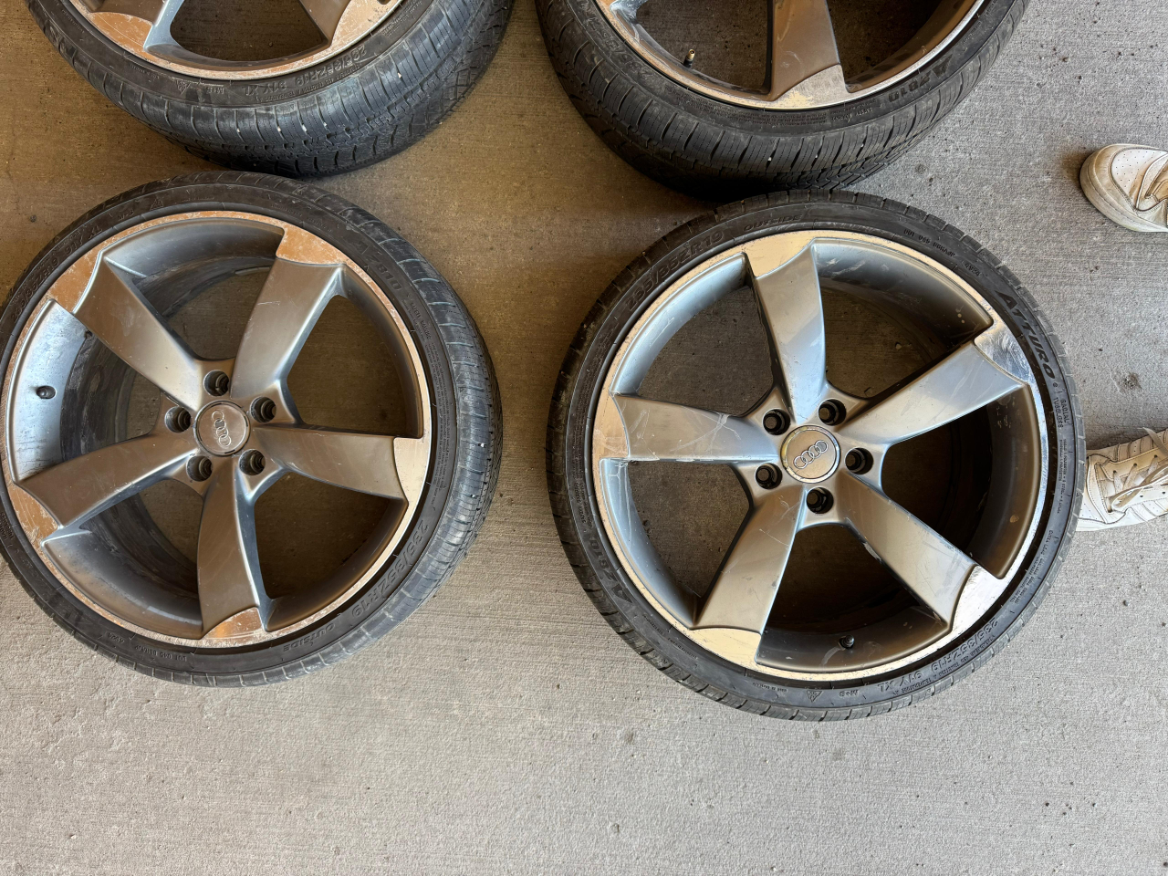 Audi Alloy Wheels with Tires - Set of 4 - photo 2