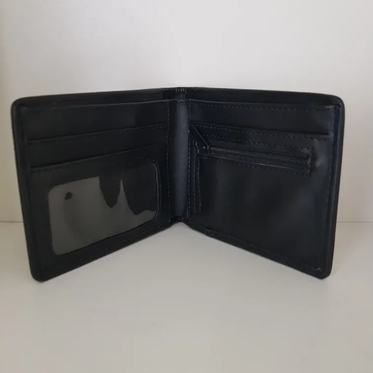 Oakley Black Bi-fold Wallet #freecycle image indicator(3)