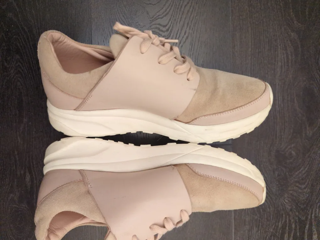 Common Projects Woman by Sneakers - Size 36 image indicator(4)