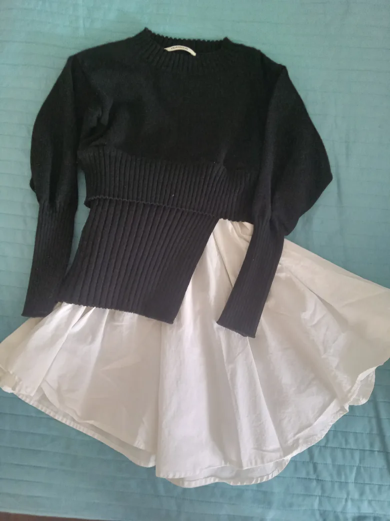 Platboon Black & White Knit Top thumbnail