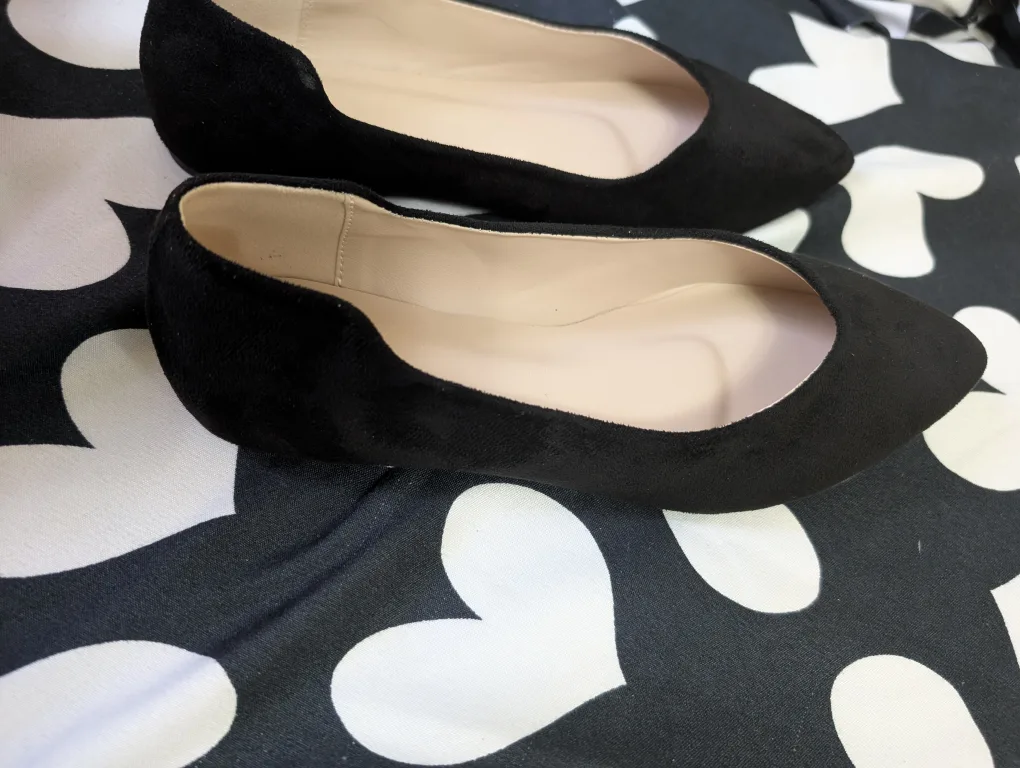 Black Ballet Flats - Size 8 thumbnail