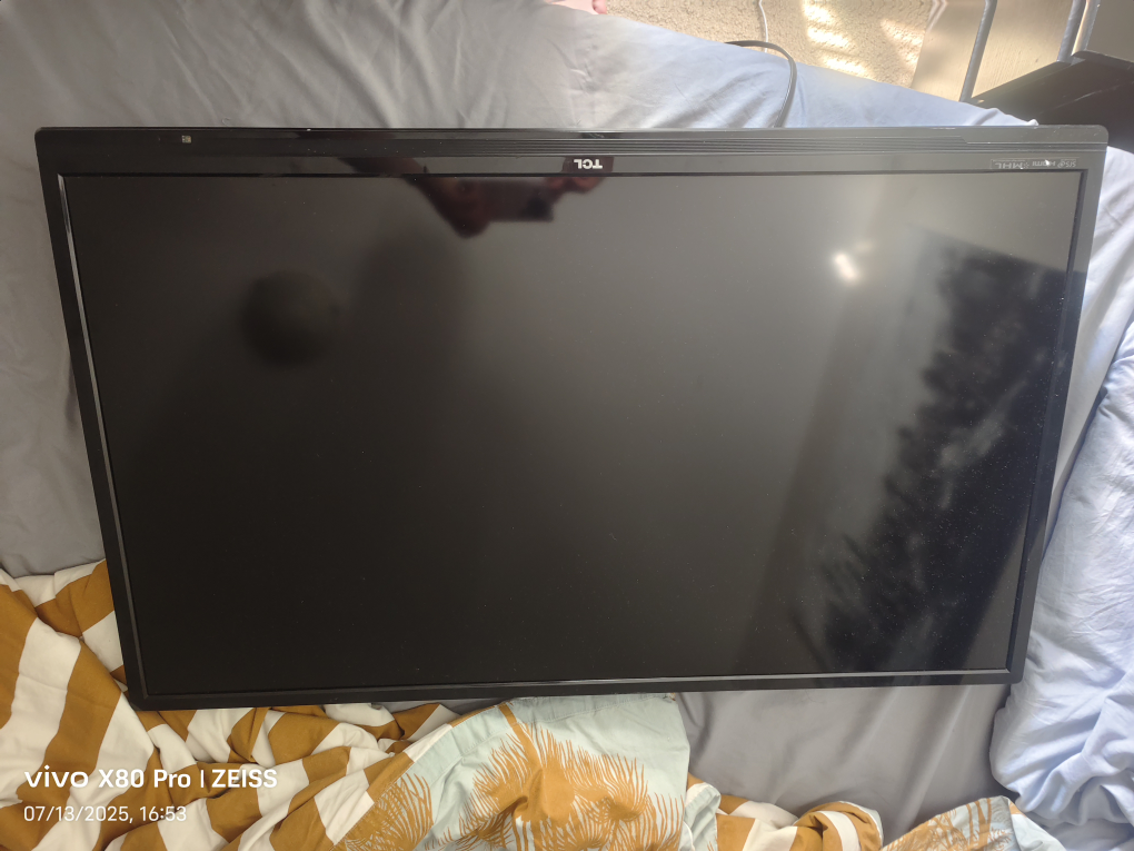 TCL Roku TV - photo 2